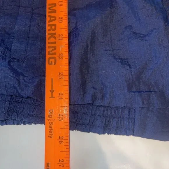 Vtg Chicago Bears lightweight jacket Men L Hilton Tag Windbreaker NFL Football - Picture 9 of 16